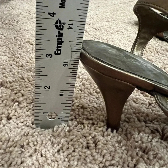 New with flaw Fioni 6.5 bronze copper metallic jewel dress sandals shoes heels - Picture 13 of 13